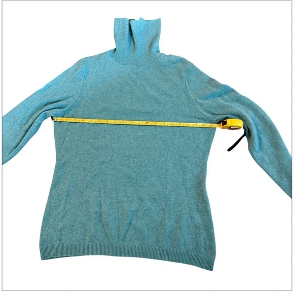 Charter Club - Luxury 100% Cashmere Green Turtle Neck Sweater - Size Large - EUC - Picture 5 of 8